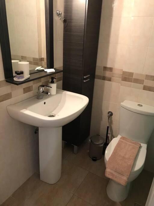Apartament Kyparissia Cozy Flat - 5Mins Walking From Beach Zewnętrze zdjęcie